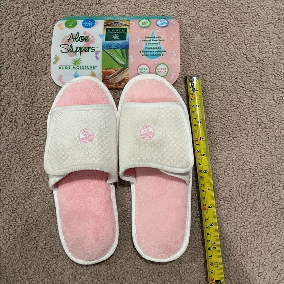 ALOE SLIPPERS Ultra Soft with Aloe Moisture size L/XL 9-11 Unisex - Picture 2 of 3